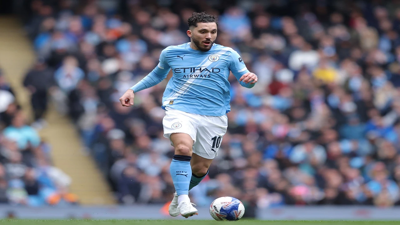 ملك المراوغات.. شرقي يسحر الأنظار في البريميرليغ بلقطات لا تصدق (فيديو) | رياضة